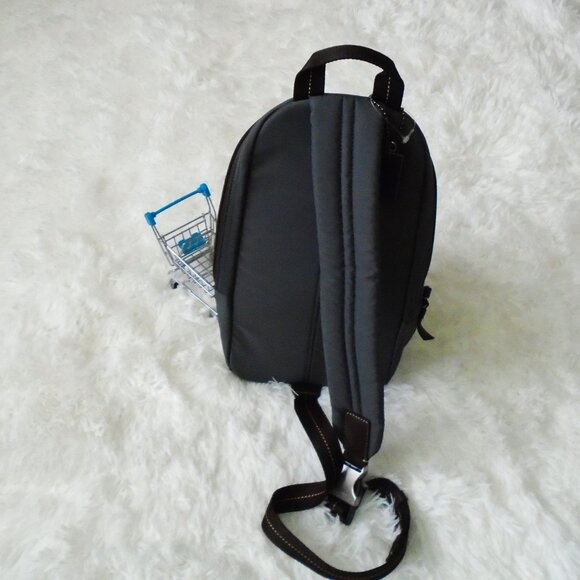 Coach Men Varick Sling Backpack Gray F70692 - Picture 4 of 15